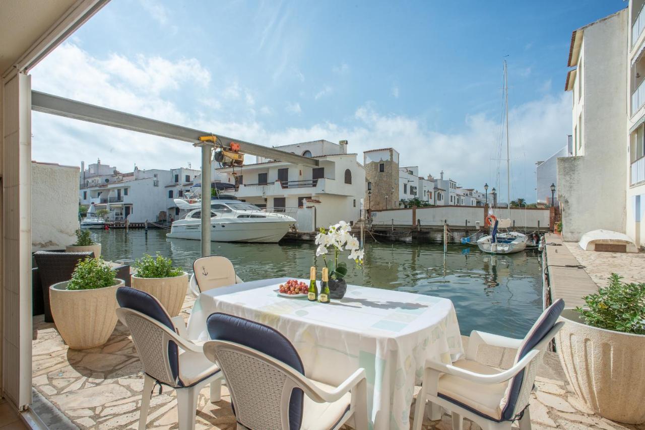 Casa Port Grec Villa Empuriabrava Kültér fotó