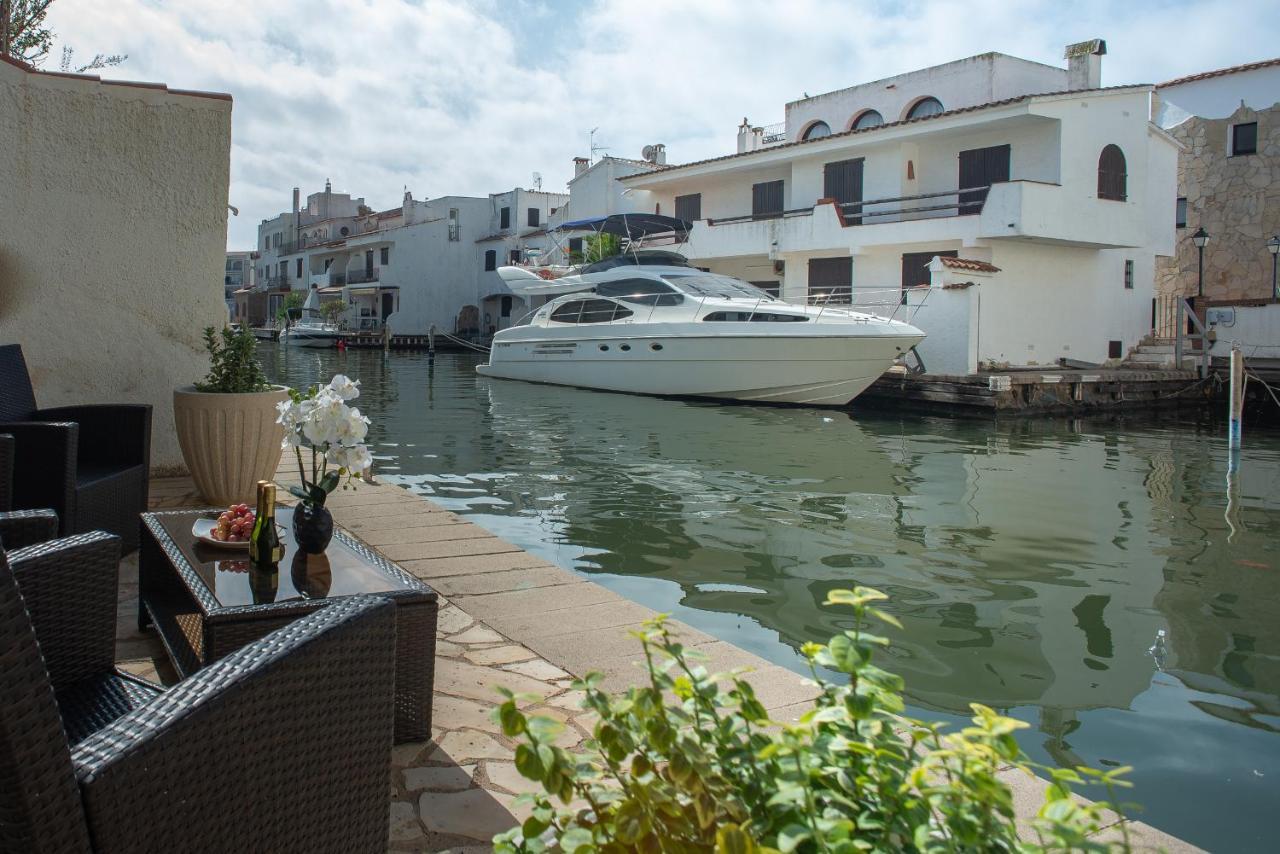 Casa Port Grec Villa Empuriabrava Kültér fotó